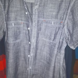Mens large button down short sleeve